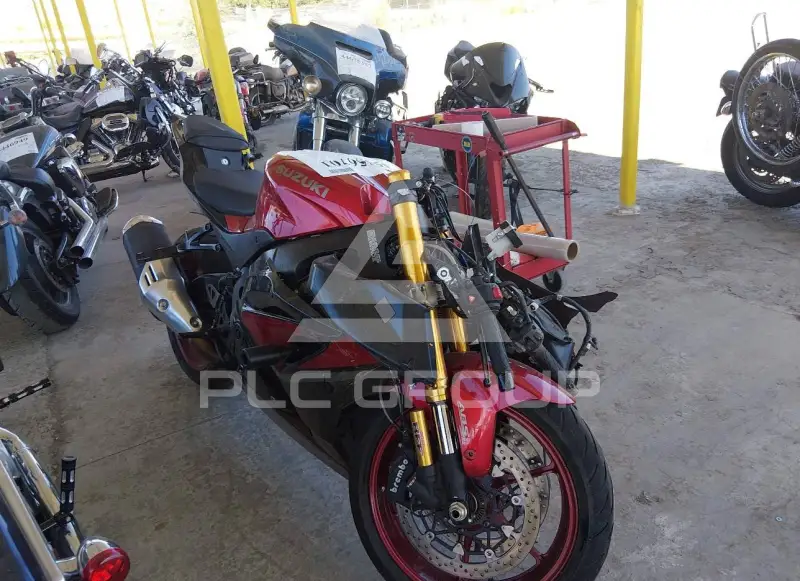 2025 Suzuki GSX фото
