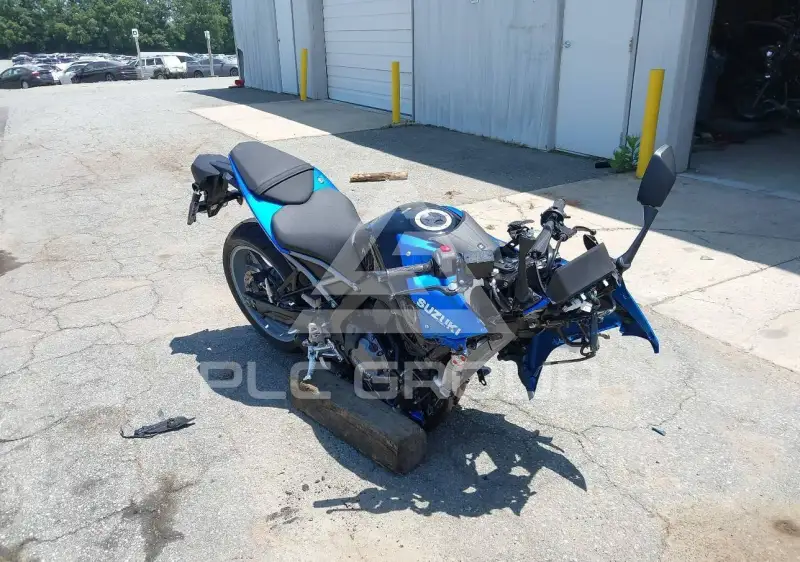 2025 Suzuki GSX photo