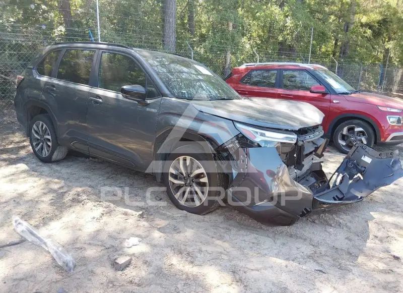 2025 Subaru Forester фото