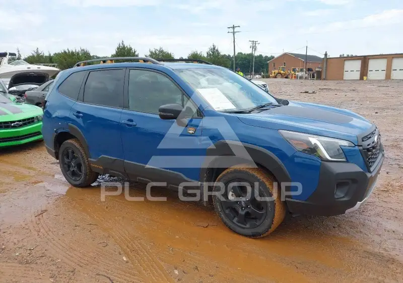 2025 Subaru Forester фото
