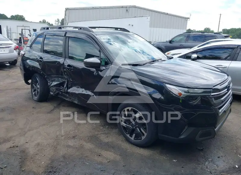 2025 Subaru Forester фото