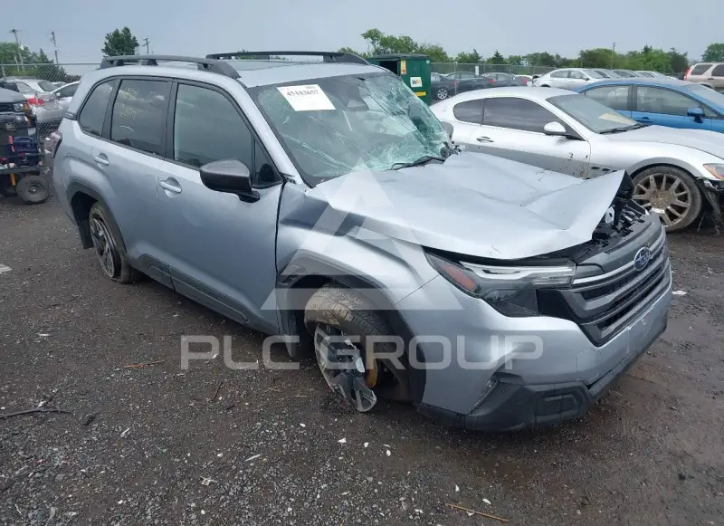 2025 Subaru Forester фото