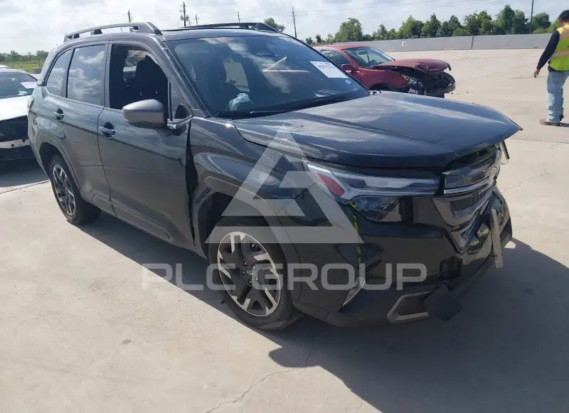 2025 Subaru Forester фото
