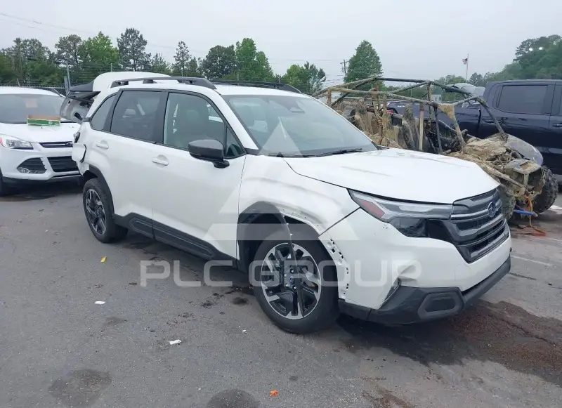 2025 Subaru Forester фото