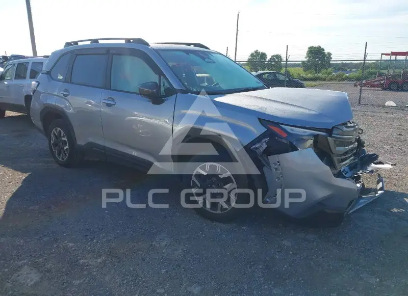 2025 Subaru Forester фото