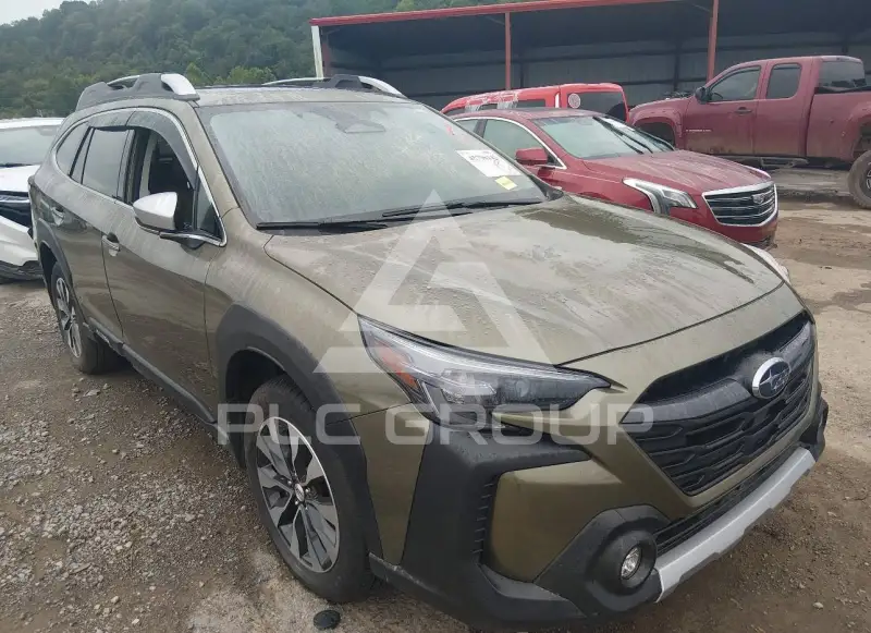 2025 Subaru Outback photo