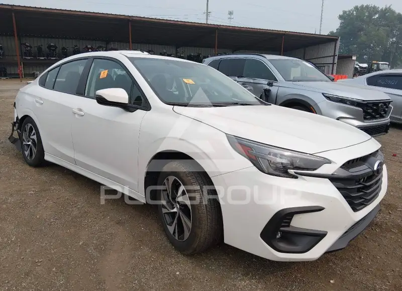 2025 Subaru Legacy фото