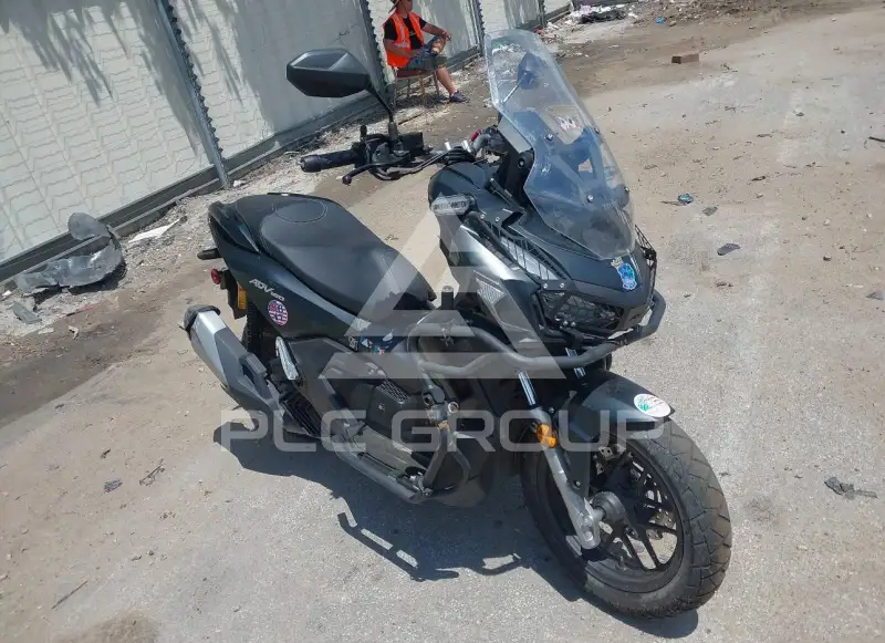 2025 Honda ADV photo