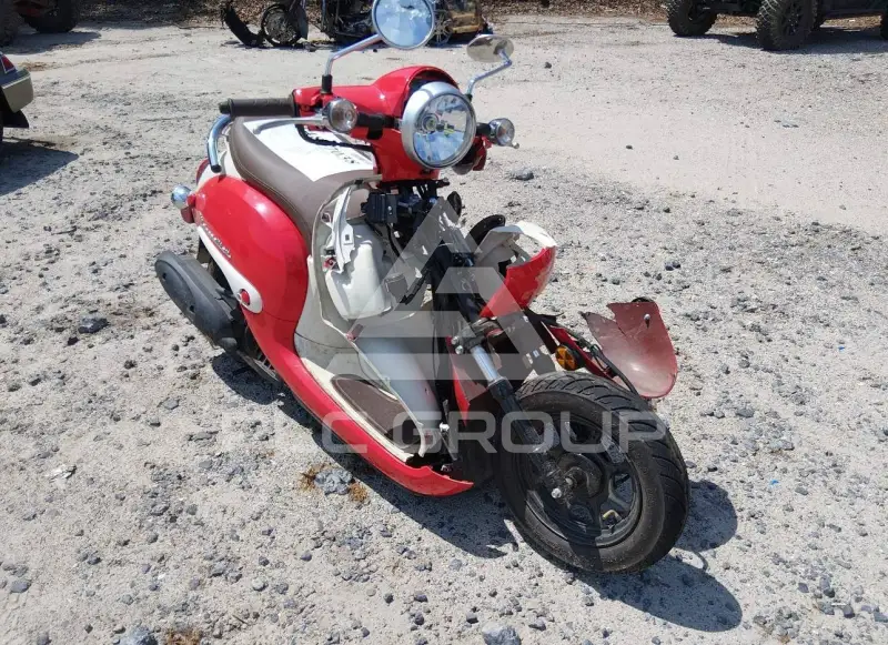 2025 Honda NC фото