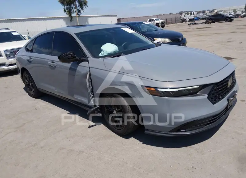 2025 Honda Accord photo