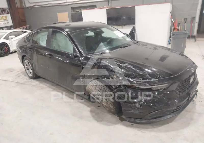 2025 Honda Accord photo