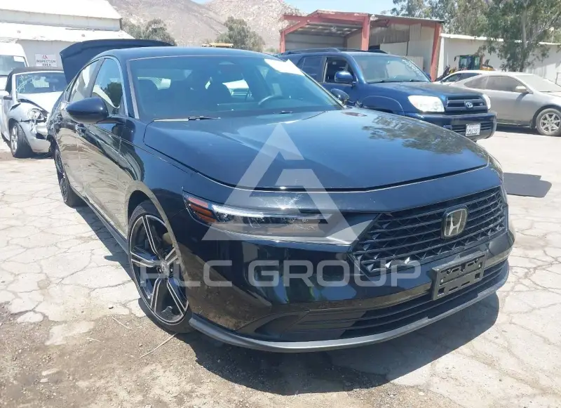 2025 Honda Accord photo