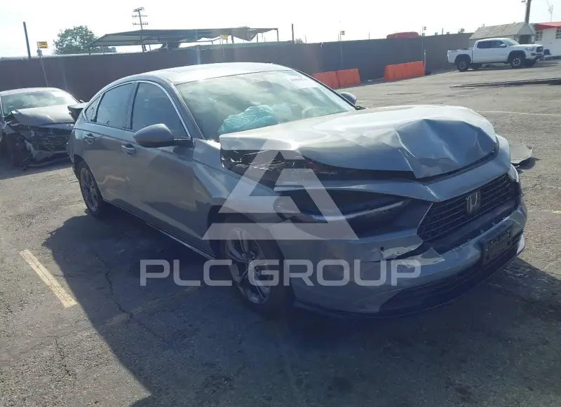 2025 Honda Accord photo