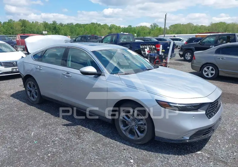 2025 Honda Accord photo