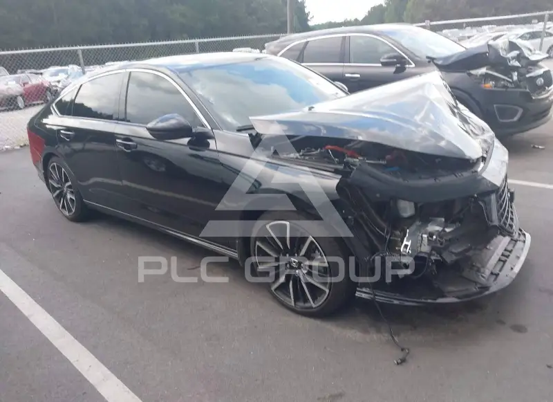 2025 Honda Accord photo