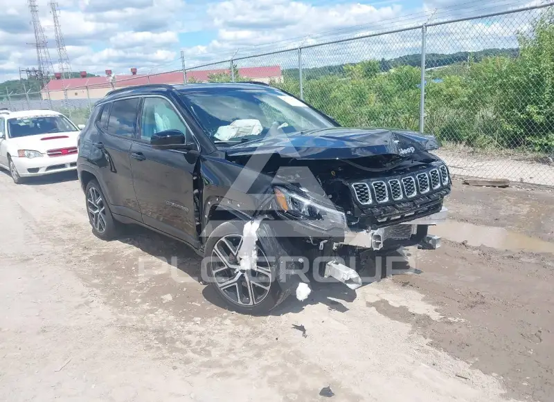 2025 Jeep COMPASS photo