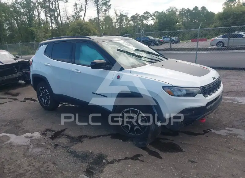 2025 Jeep COMPASS фото