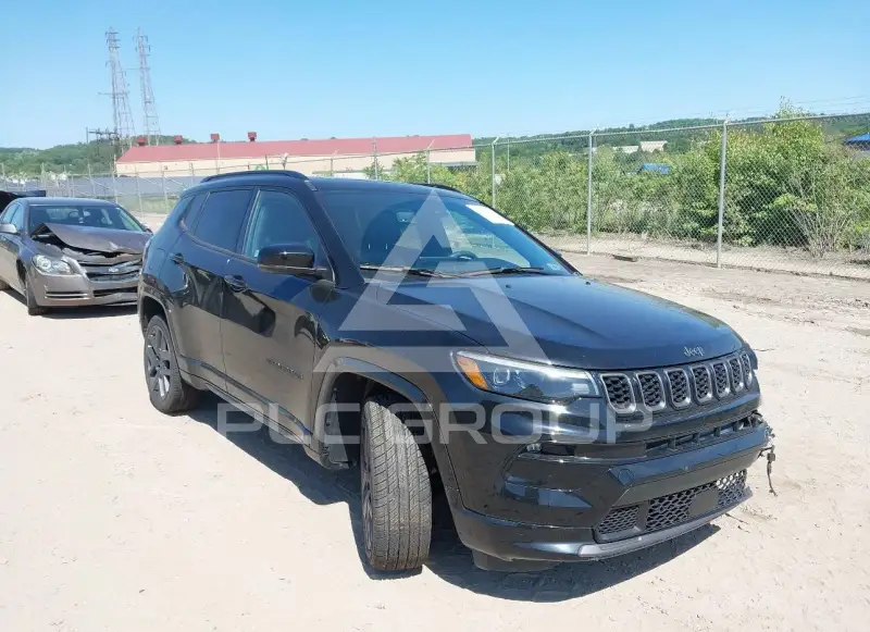 2025 Jeep COMPASS photo
