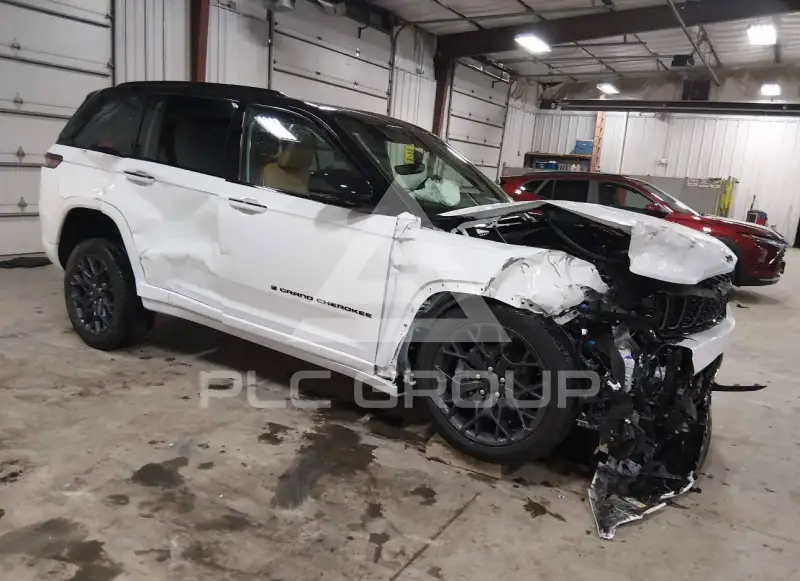 2025 Jeep Grand Cherokee фото