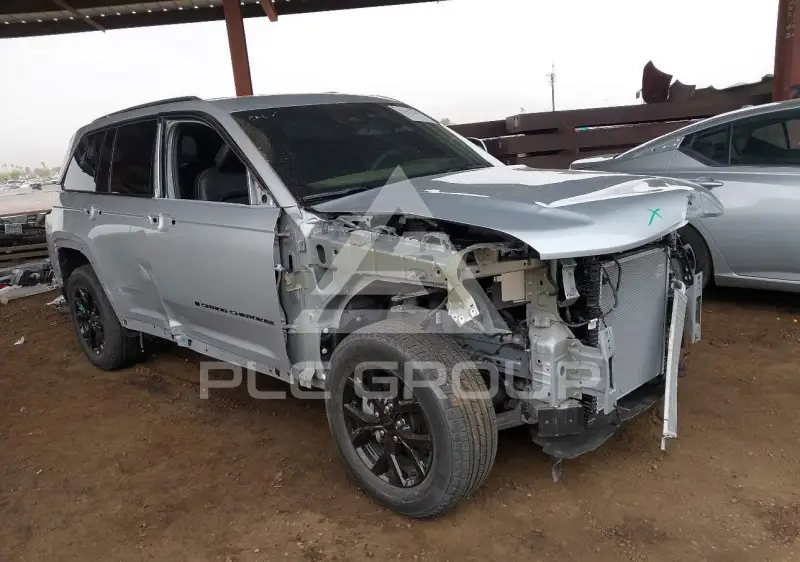 2025 Jeep Grand Cherokee фото