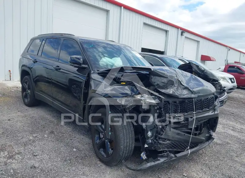 2025 Jeep Grand Cherokee photo