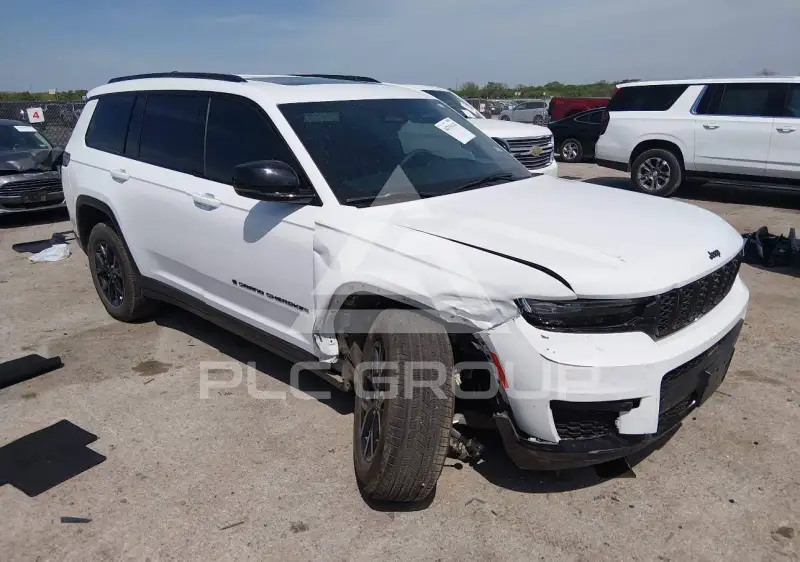 2025 Jeep Grand Cherokee photo
