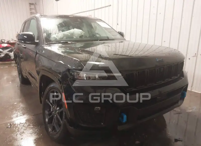 2025 Jeep Grand Cherokee фото