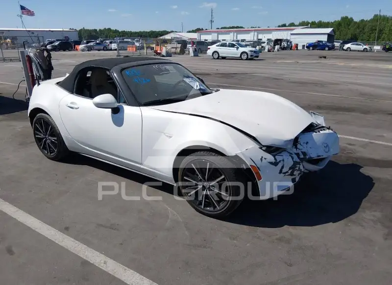 2025 Mazda MX-5 фото