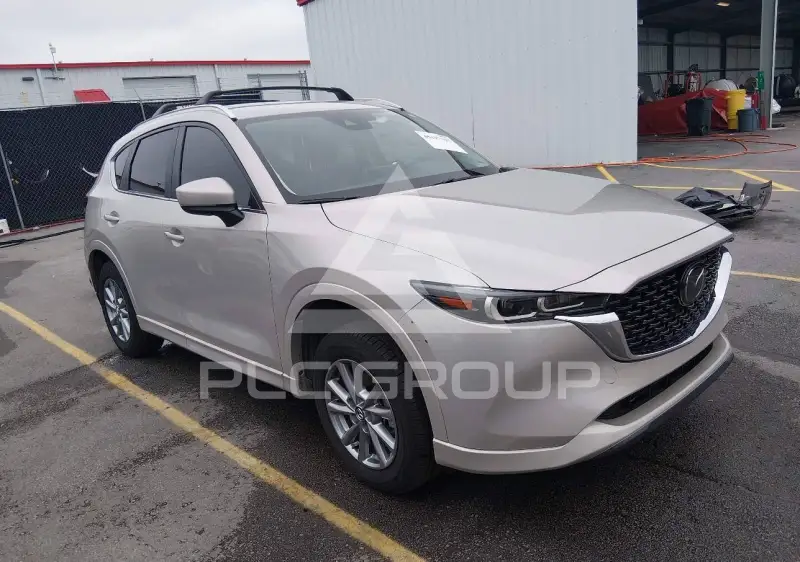 2025 Mazda CX-5 photo