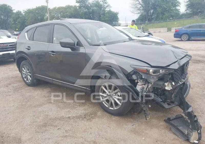 2025 Mazda CX-5 photo