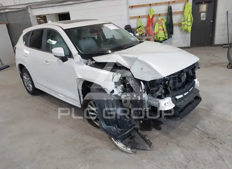 2025 Mazda CX-5 photo