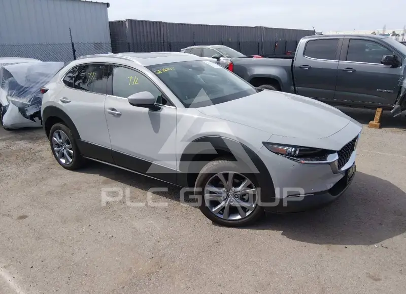 2025 Mazda CX-30 фото