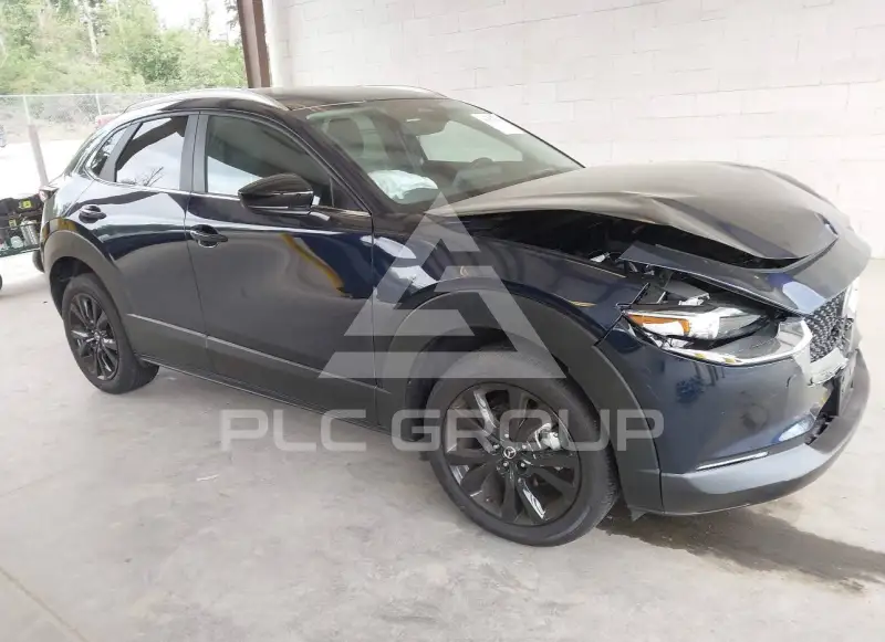 2025 Mazda CX-30 фото