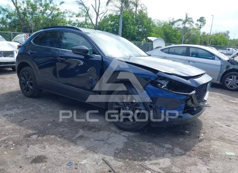 2025 Mazda CX-30 фото