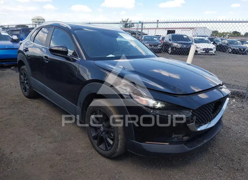 2025 Mazda CX-30 photo