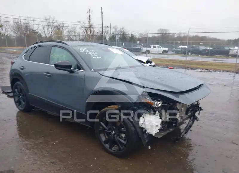 2025 Mazda CX-30 фото