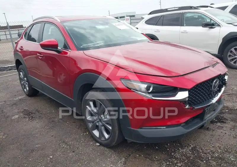 2025 Mazda CX-30 photo