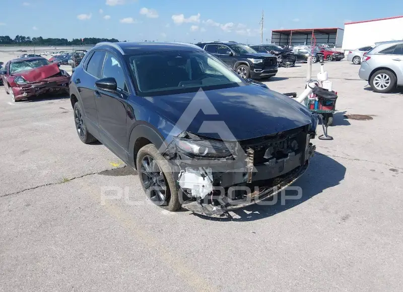 2025 Mazda CX-30 photo