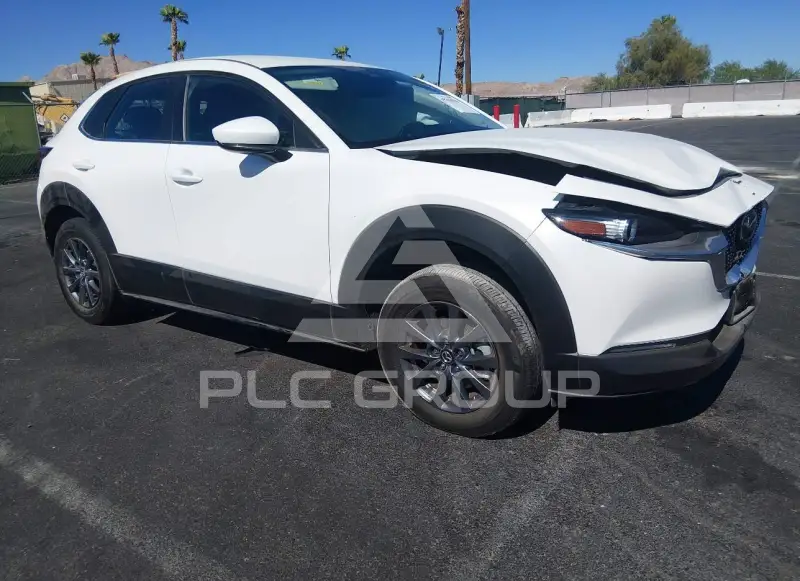 2025 Mazda CX-30 фото