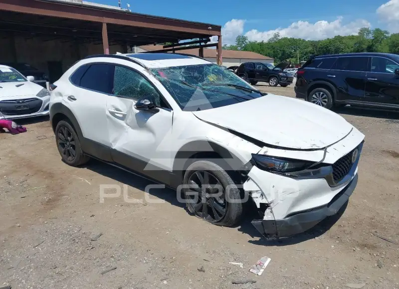 2025 Mazda CX-30 фото