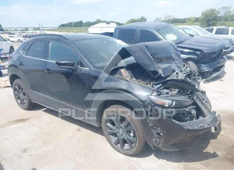 2025 Mazda CX-30 photo