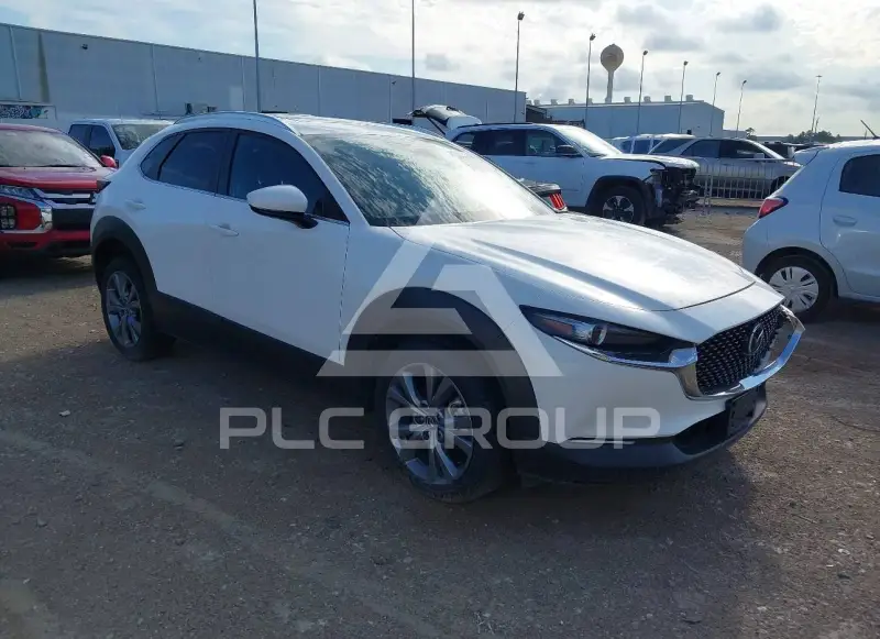 2025 Mazda CX-30 photo