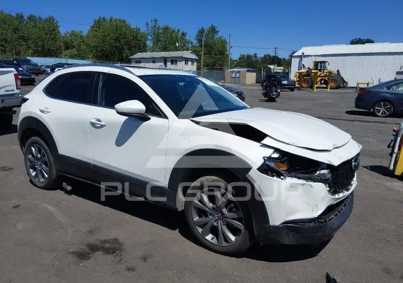2025 Mazda CX-30 photo