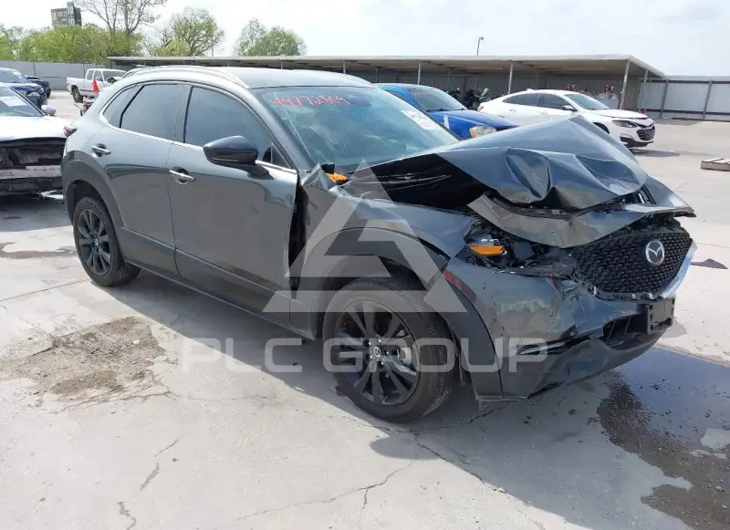 2025 Mazda CX-30 фото