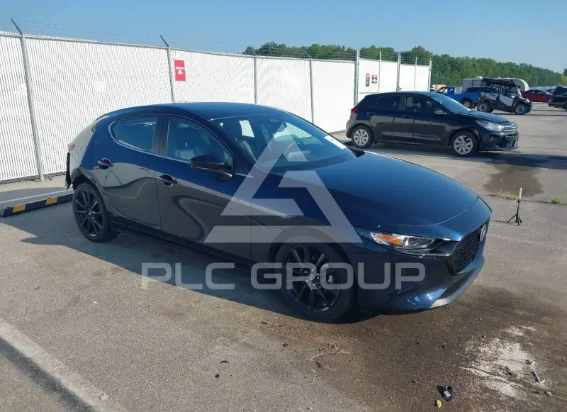 2025 Mazda 3 фото