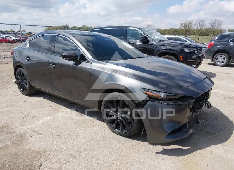 2025 Mazda 3 фото