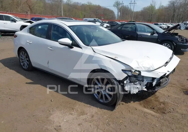 2025 Mazda 3 фото