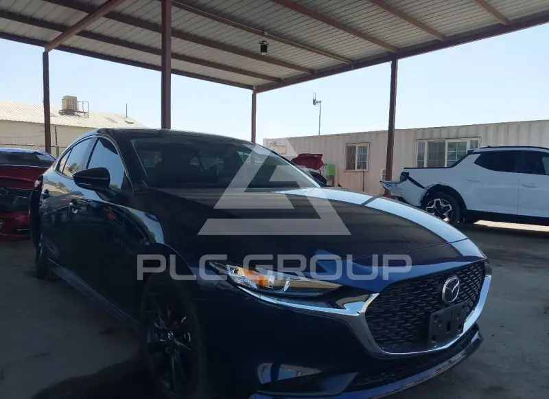 2025 Mazda 3 фото