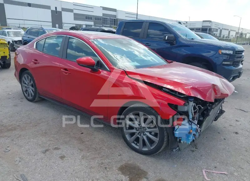 2025 Mazda 3 photo