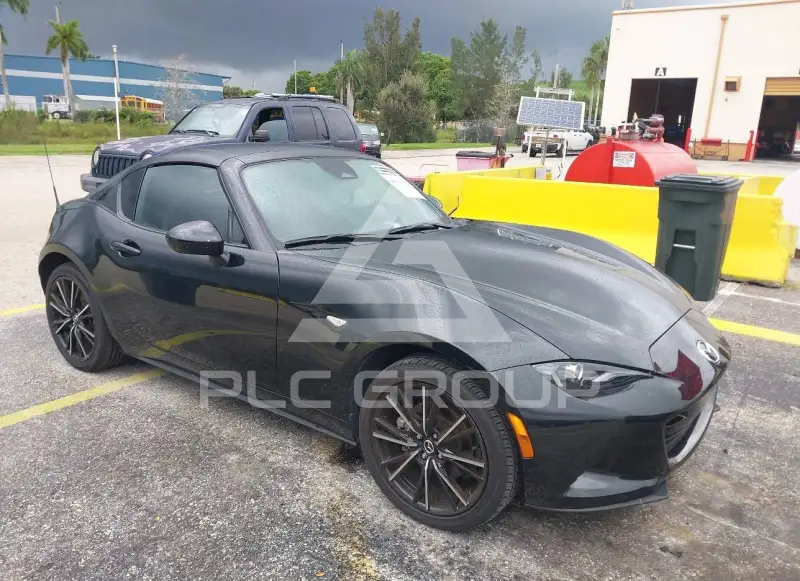 2025 Mazda MX-5 фото